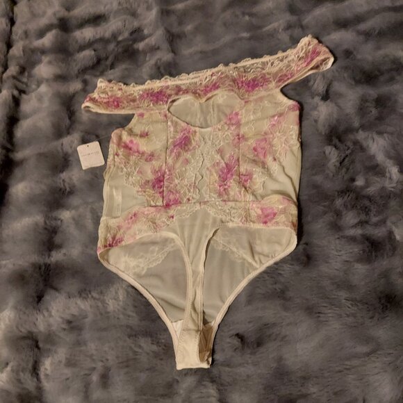M intimately free people ivory pink spring combo lace bodysuit off shoulder - Picture 2 of 2